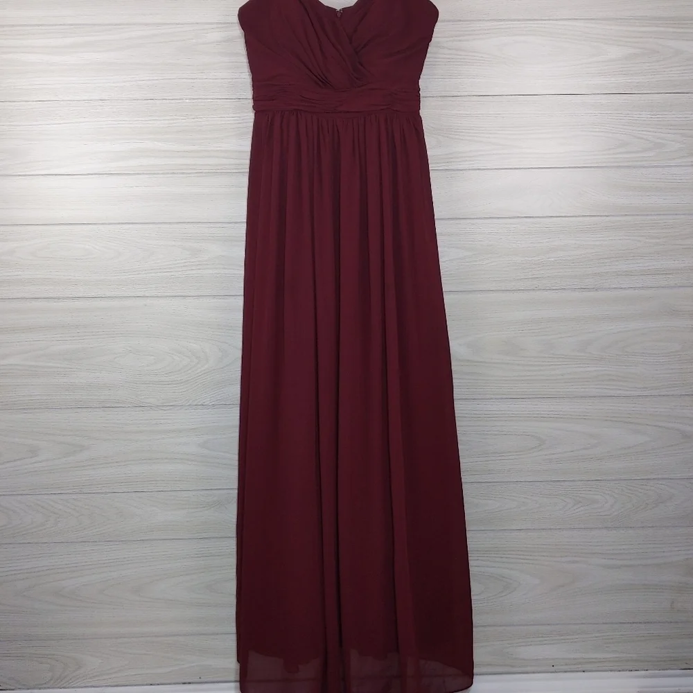 Formal Gown Dress - Picture 5 of 7